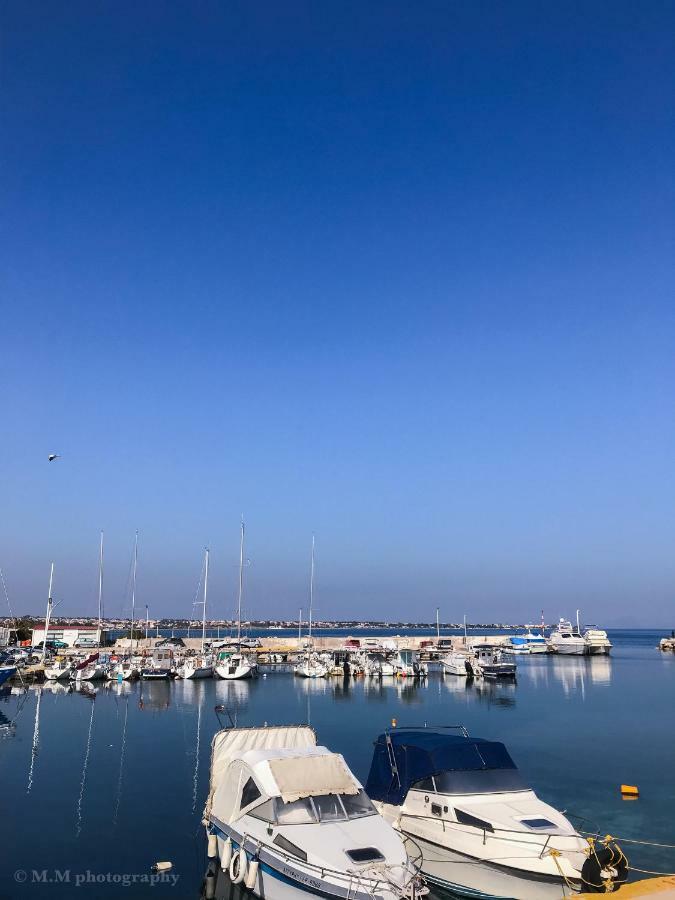 Marina Apartment أرتيميدا المظهر الخارجي الصورة